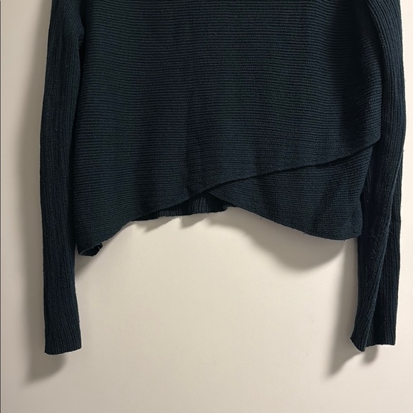 Dark Green Ribbed Sweater - Picture 7 of 8